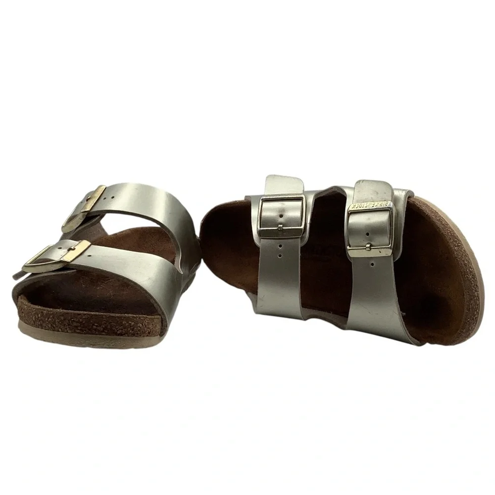 Birkenstock Arizona gold‎ leather kids size 33 Euro 2.-2.5US Sandals
